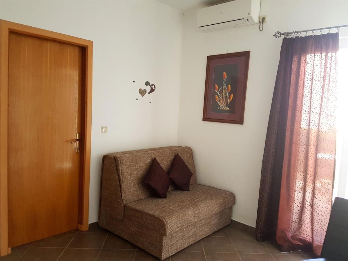 Apartments With A Parking Space Nin, Zadar - 13571 Екстер'єр фото
